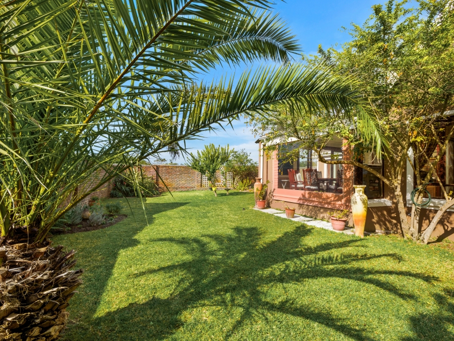 3 Bedroom Property for Sale in The Island Western Cape